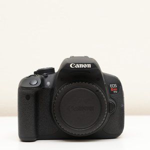 Canon EOS Rebel T5i 18.0MP DSLR Camera With Lenses/Batter/Accessories/GOPRO 3+